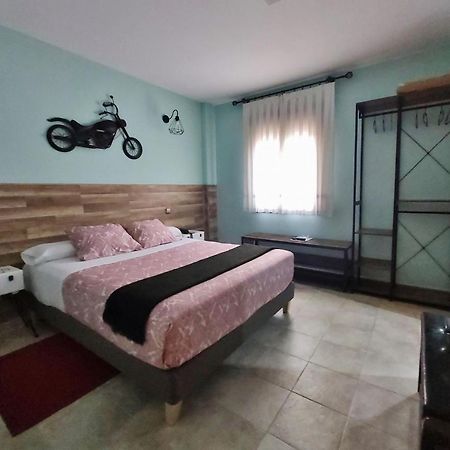 Posada Del Camino Real Torrelaguna エクステリア 写真