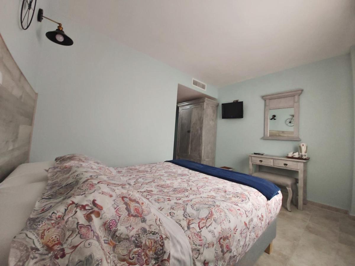 Posada Del Camino Real Torrelaguna エクステリア 写真